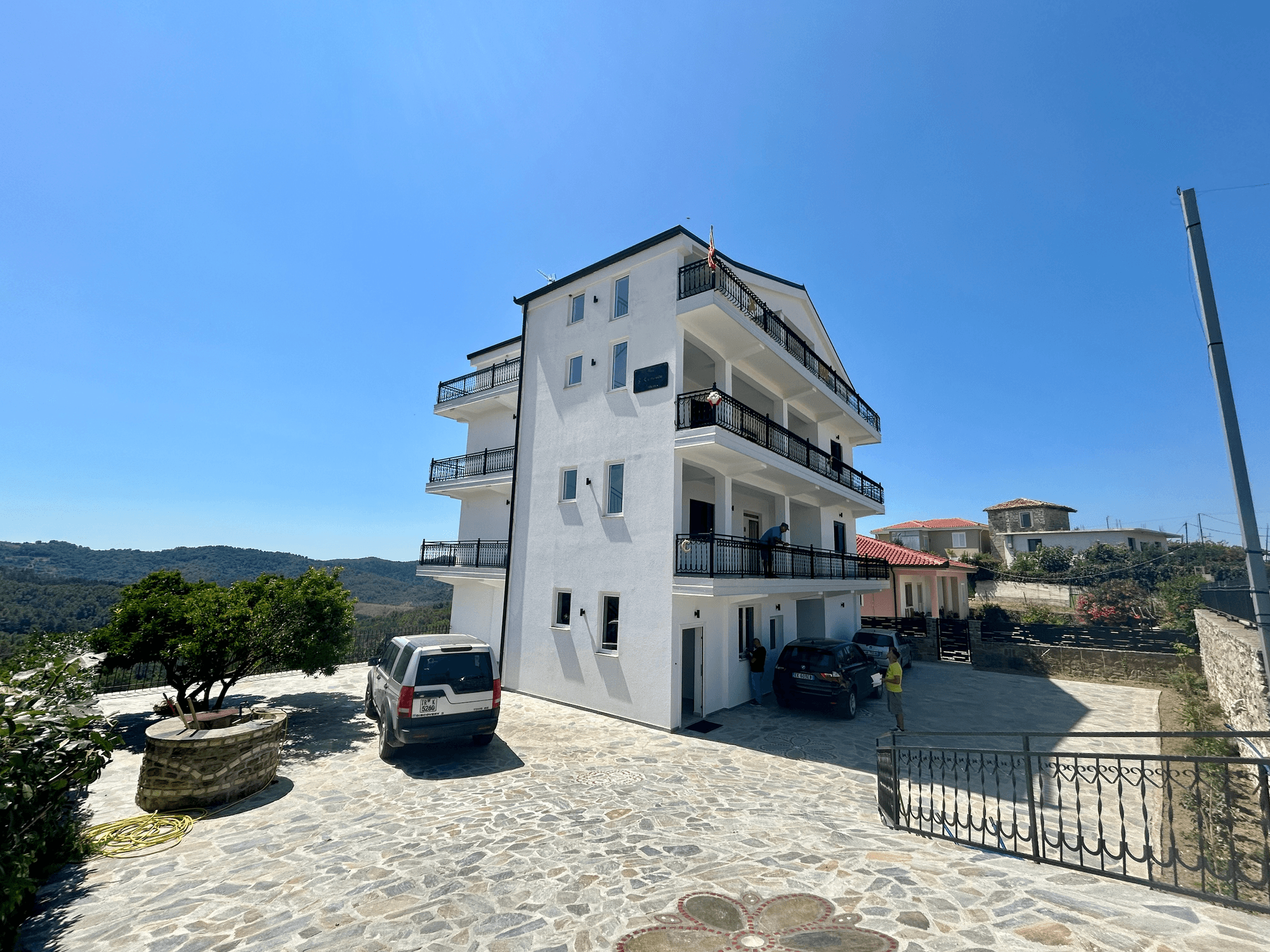 Ishëm Greenview Apartments1